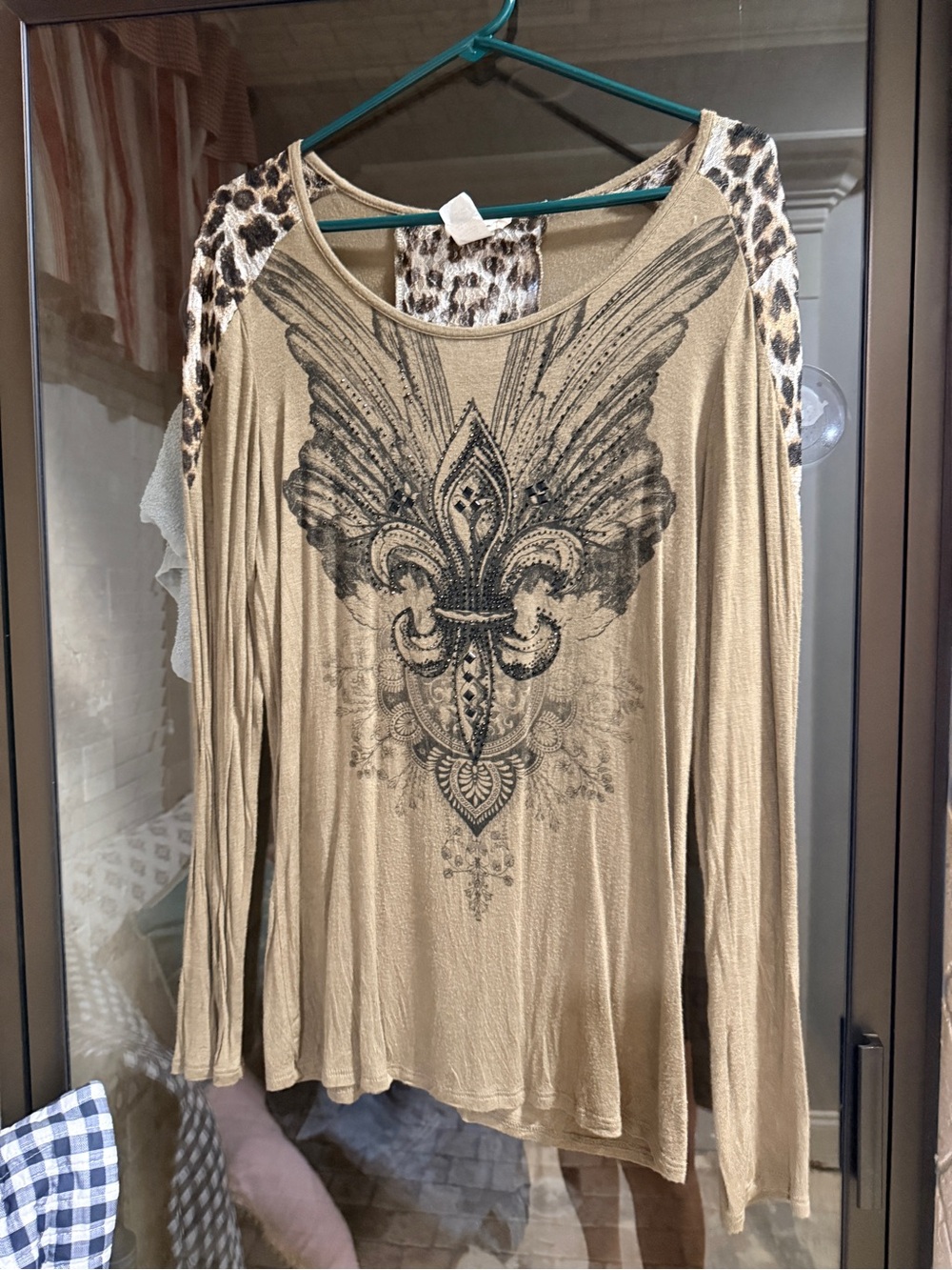 Buckle Tan Long Sleeve Graphic Top with Leopard Shoulders